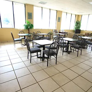 https://days-inn-norfolk.williamsburghotelsusa.com